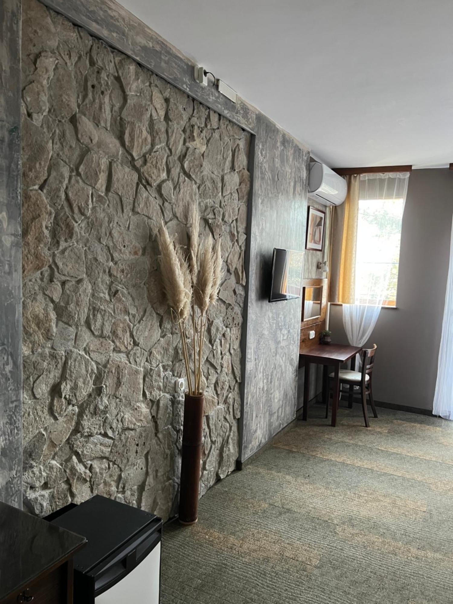 Villa Sagan Zamárdi Exteriör bild
